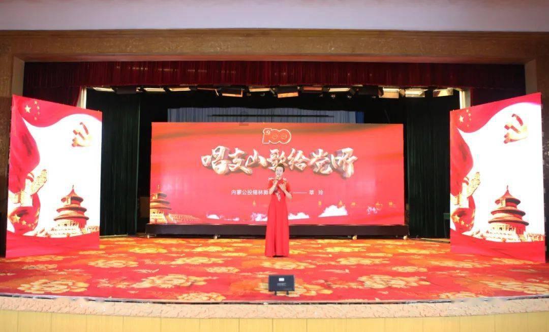 分手一个月了，好想对前男友破口大骂……怎么办？